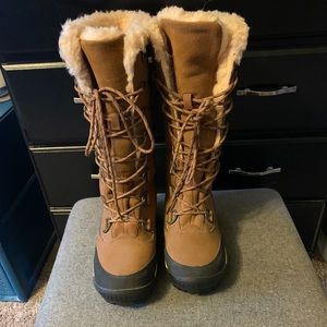Bearpaw Isabella Boots